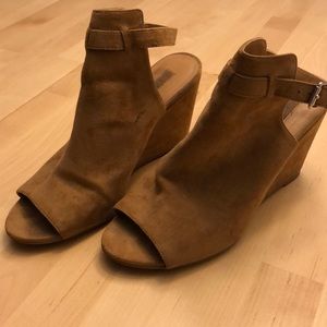 Suede buckle wedges
